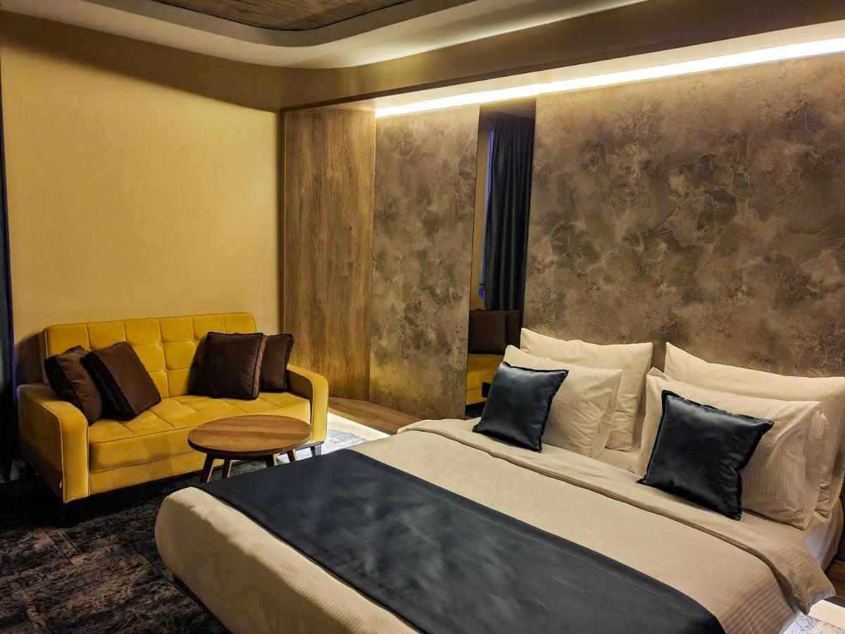 Hotel City Code Zenica Esterno foto