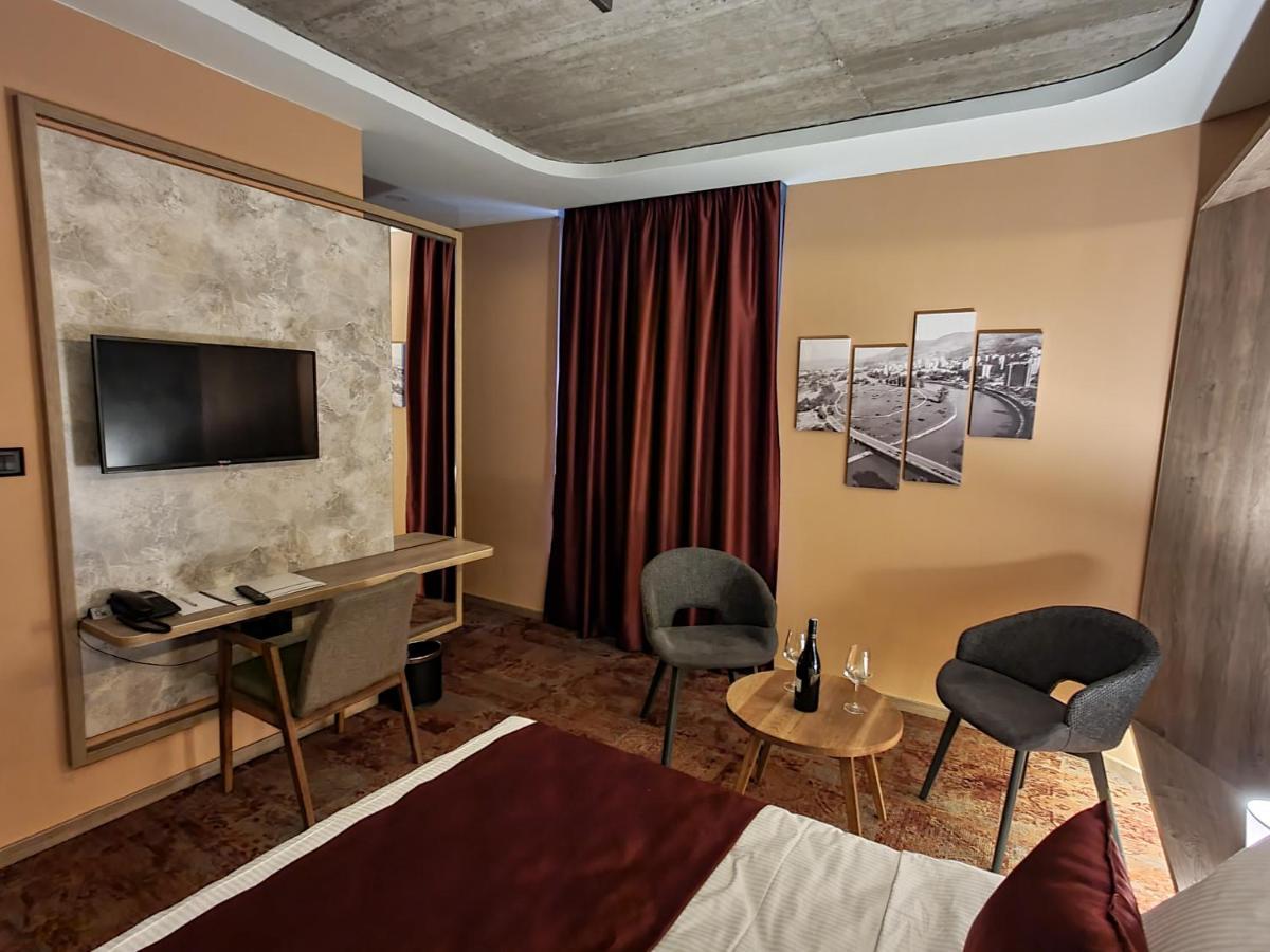 Hotel City Code Zenica Esterno foto